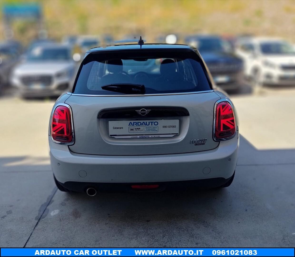 Mini Cooper 5 pt 136 cv Cambio Autom.