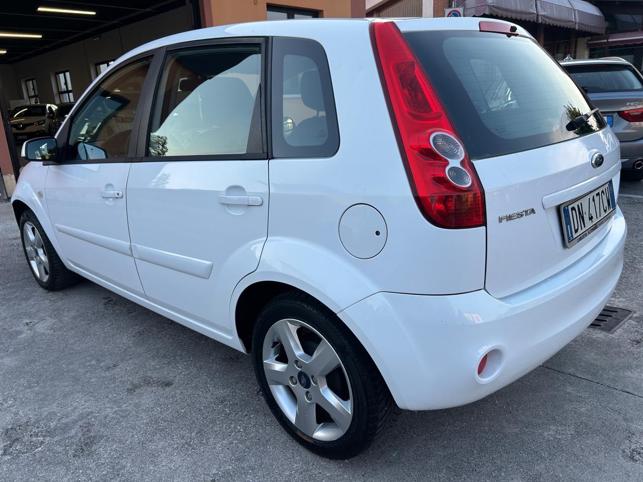 Ford Fiesta 1.2 benzina 145.000 km