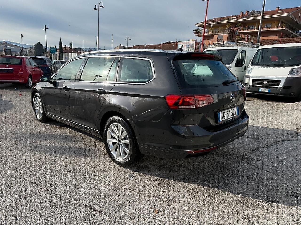 Volkswagen Passat Variant 2.0 TDI SCR 122 CV EVO DSG Business