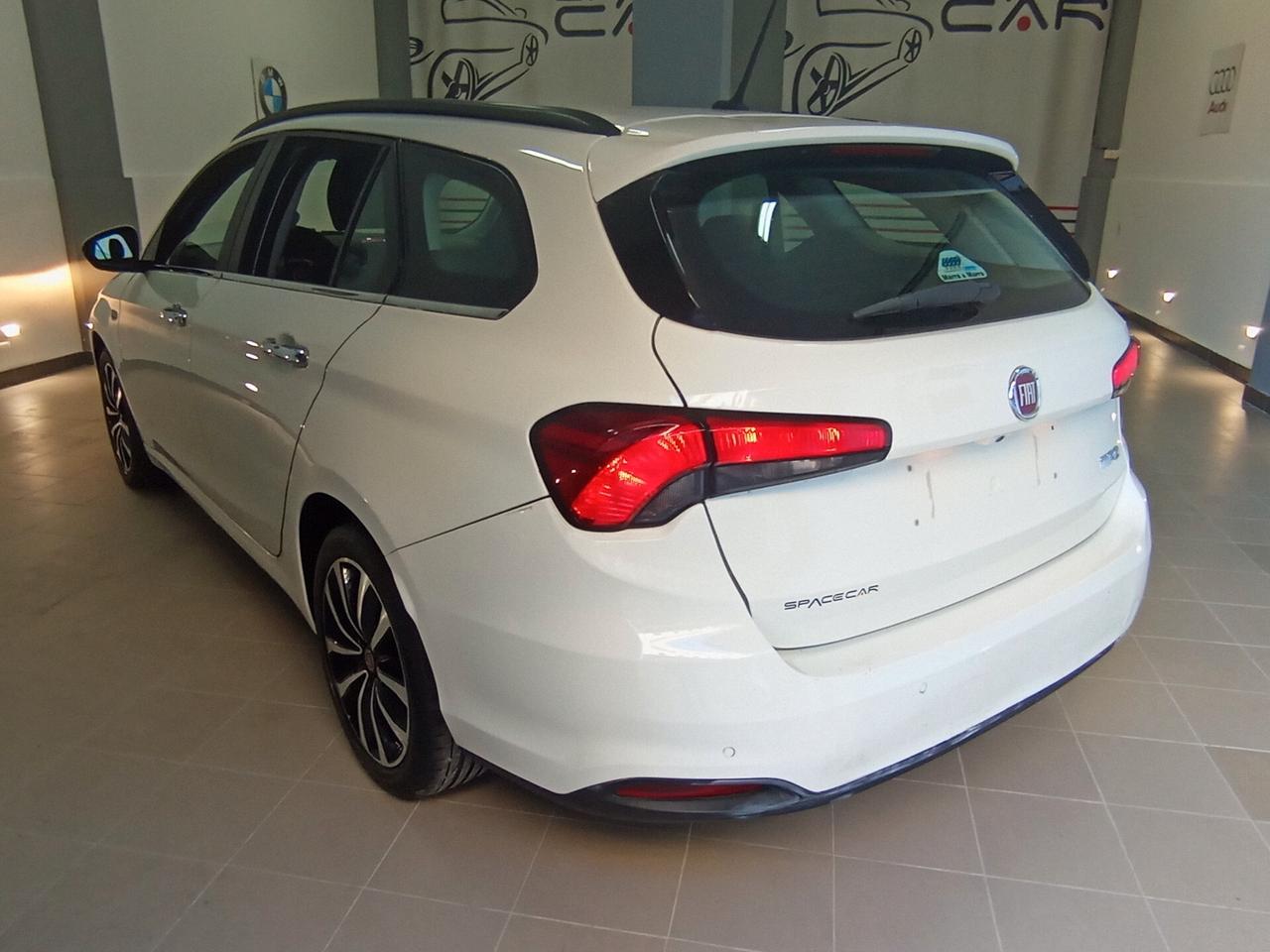 Fiat Tipo 1.3 Mjt S&S SW Lounge