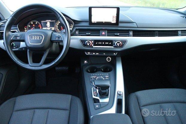 AUDI A4 SW 2.0 TDI 150 CV s-tronic *NAVI *TRIZONA