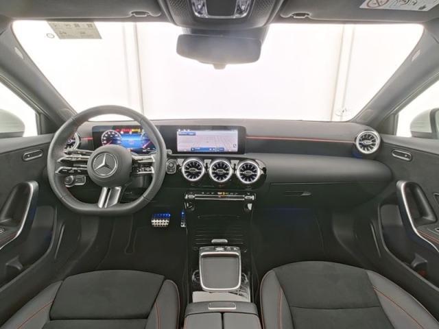 MERCEDES Classe A 180 Automatic Premium AMG