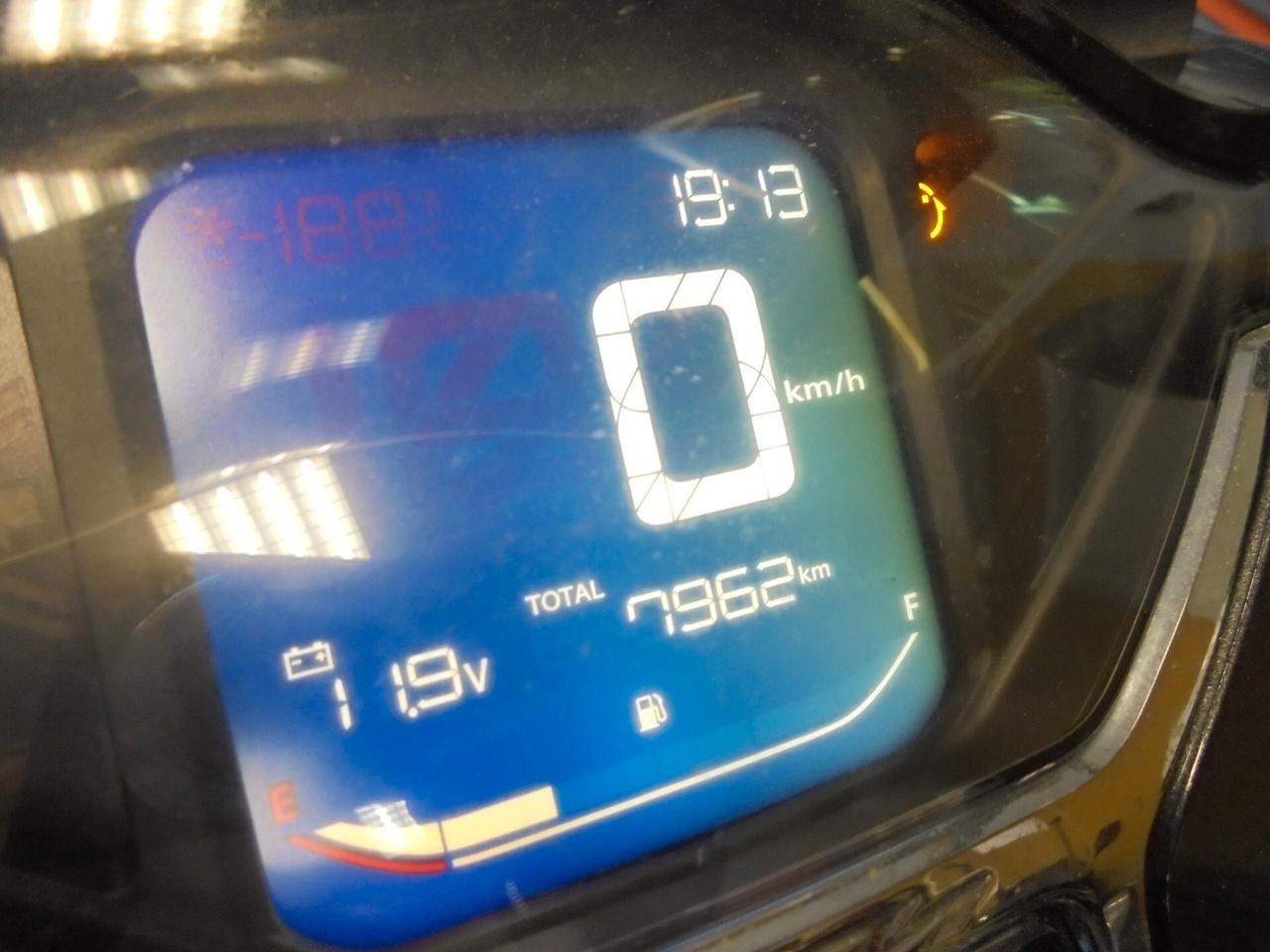 Honda SH 150 ABS + TCS