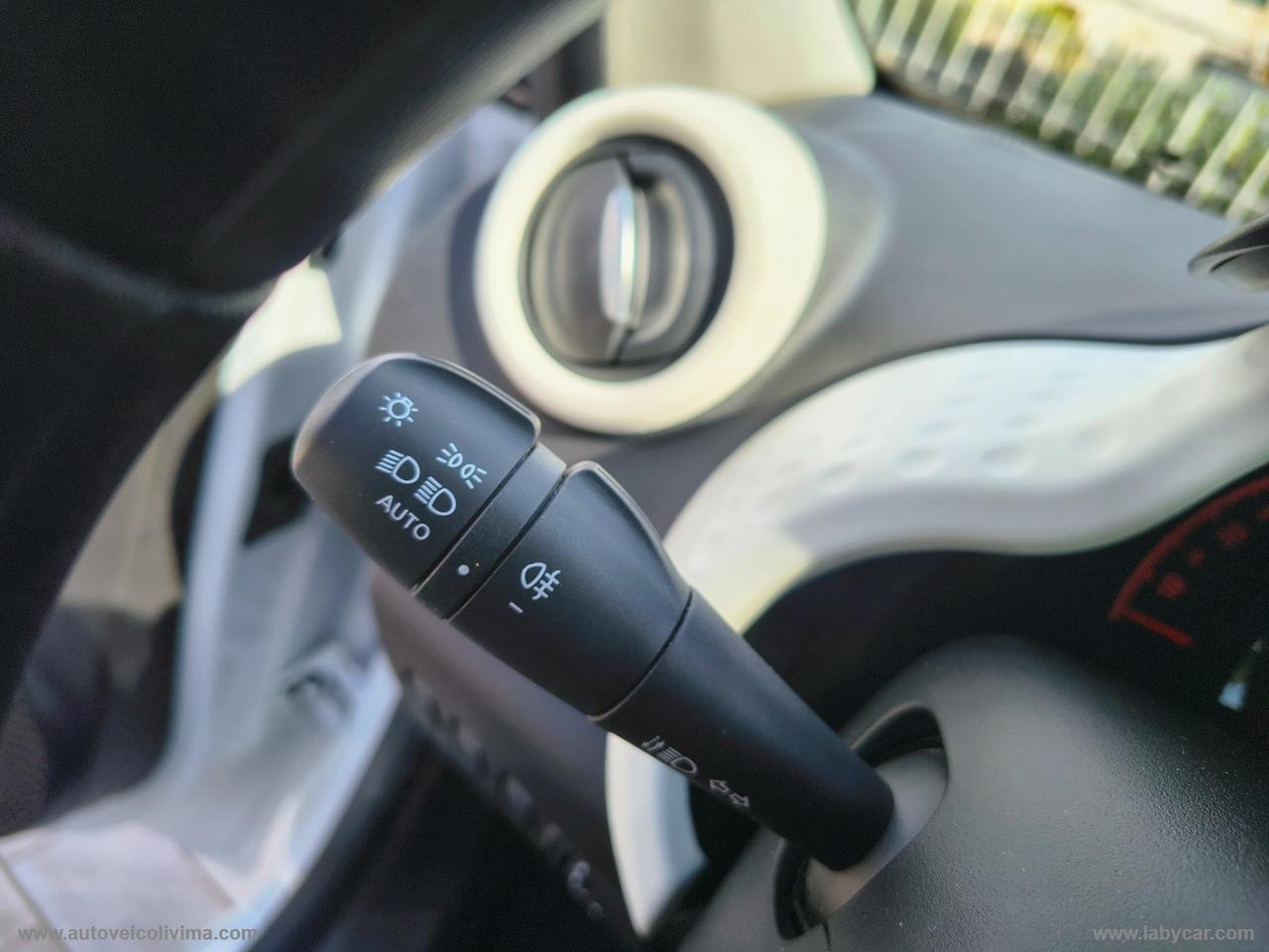 RENAULT Twingo SCe 65 CV Equilibre