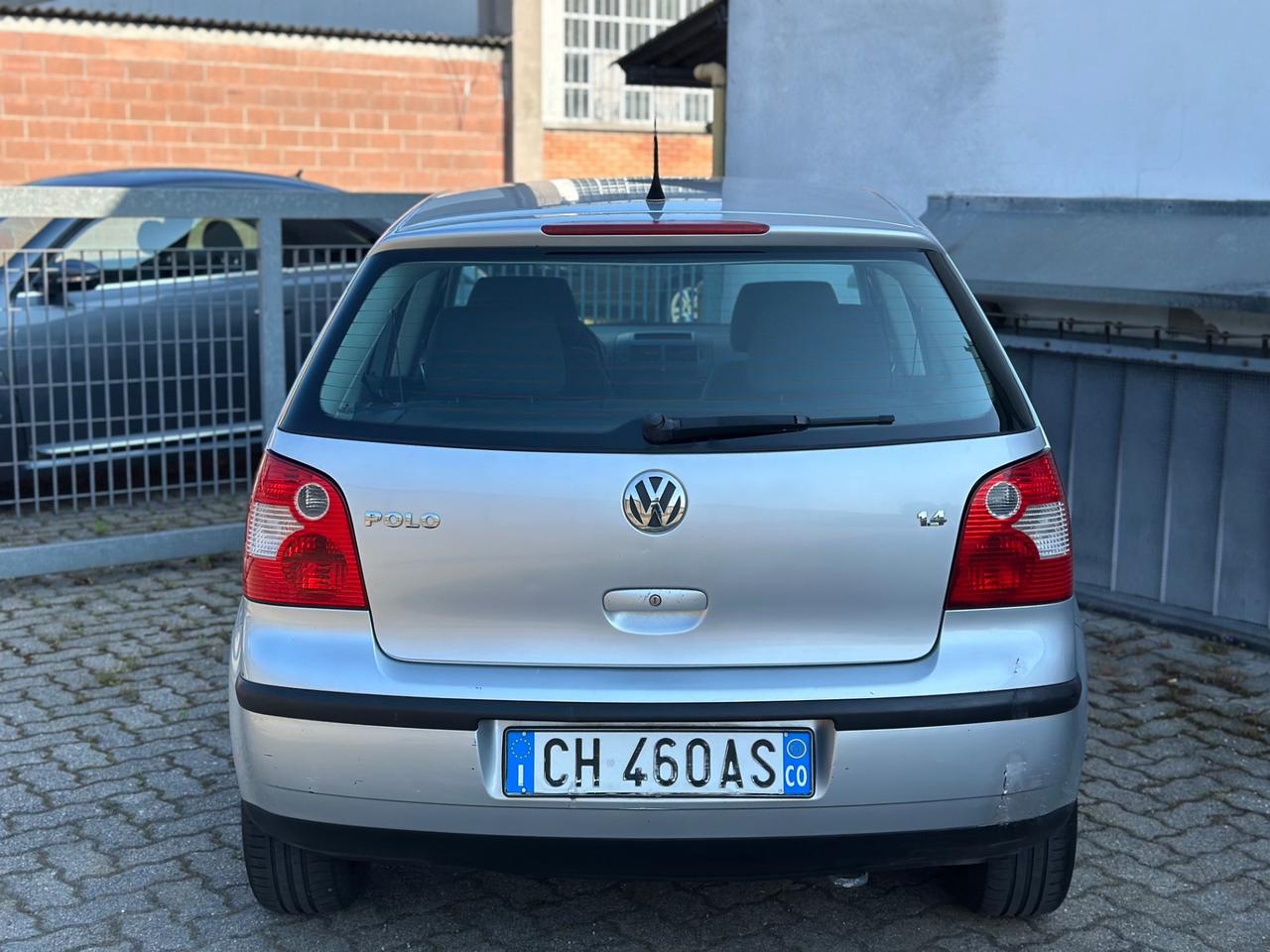 Volkswagen Polo 1.4 16V 5p. Trendline