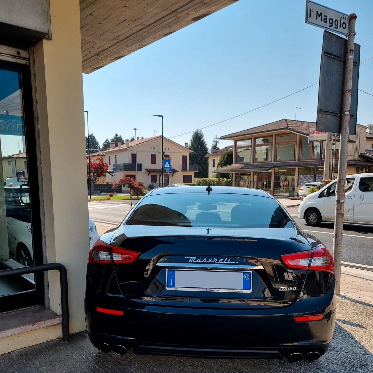 Maserati Ghibli V6 Diesel 250cv