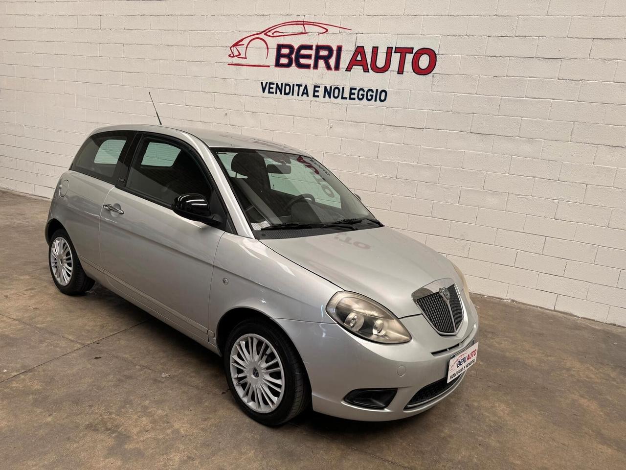 Lancia Ypsilon Platinum