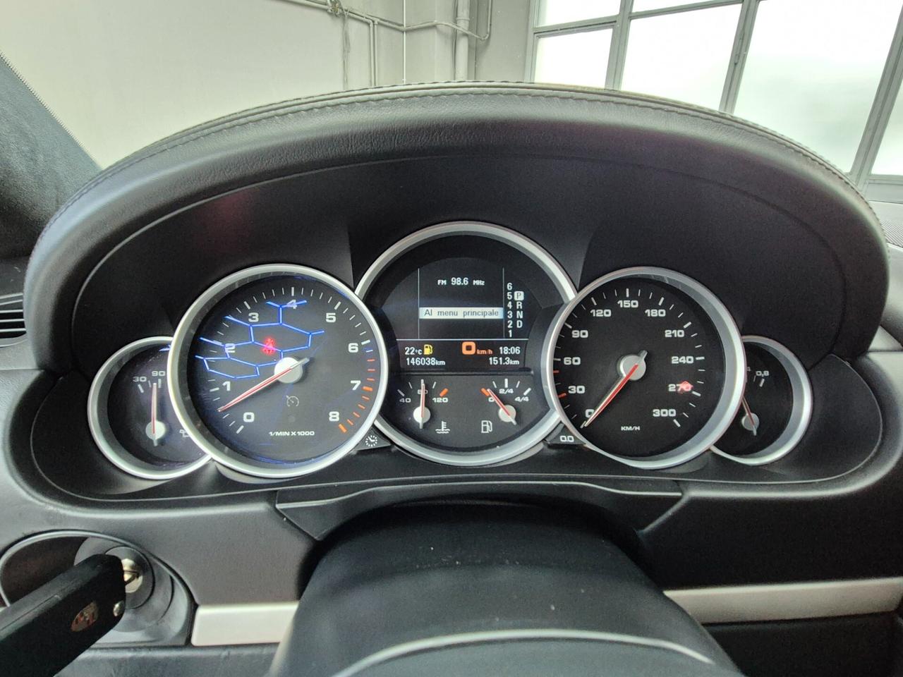 Porsche Cayenne 4.5 cat Turbo