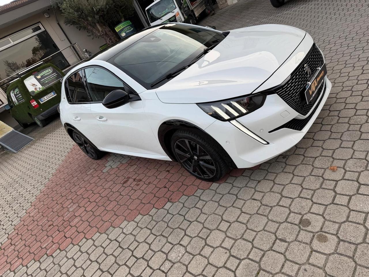 Peugeot 208 PureTech 130 Stop&Start EAT8 5 porte GT Pack