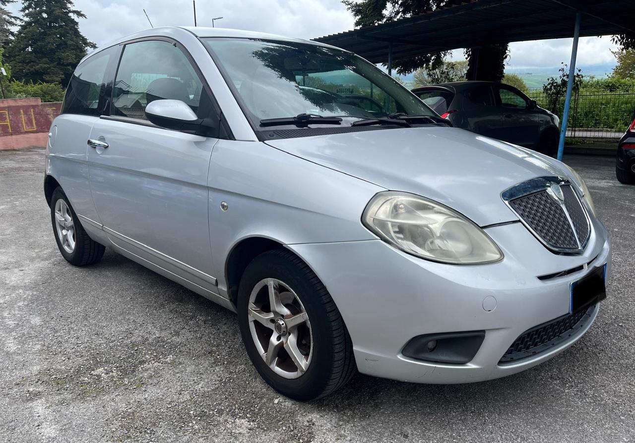 Lancia Ypsilon 1.3 MJT 90 CV -Km207000-