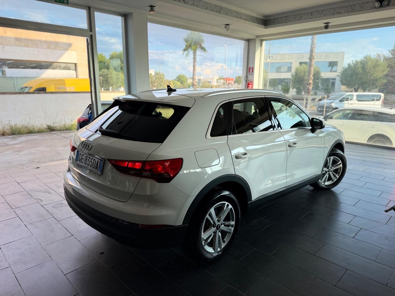 Audi Q3 35 TDI quattro S tronic