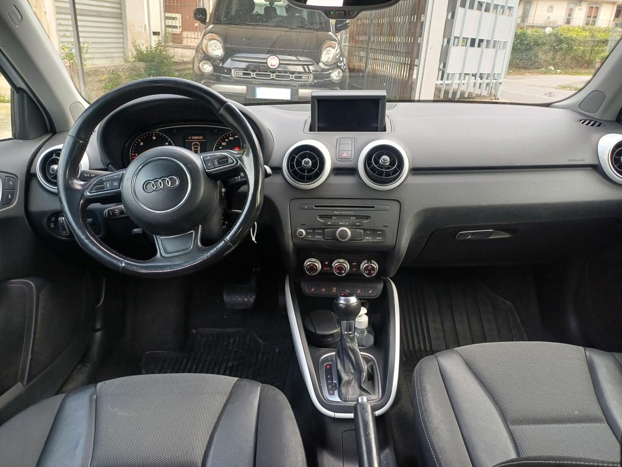 Audi A1 SPB 1.6 TDI S Tronic Attraction S Line Edition Plus