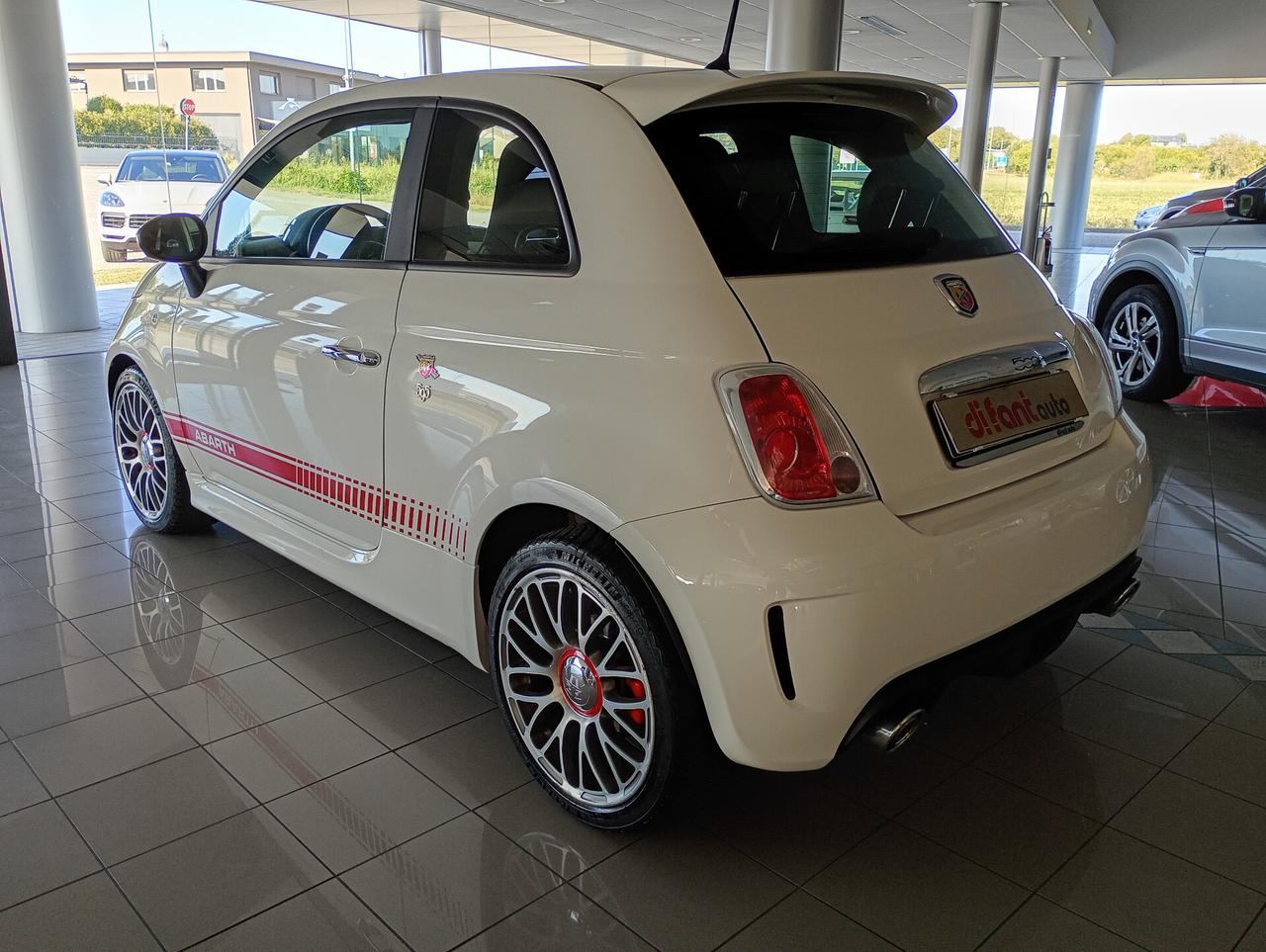 Abarth 595 1.4 Turbo T-Jet 140 CV