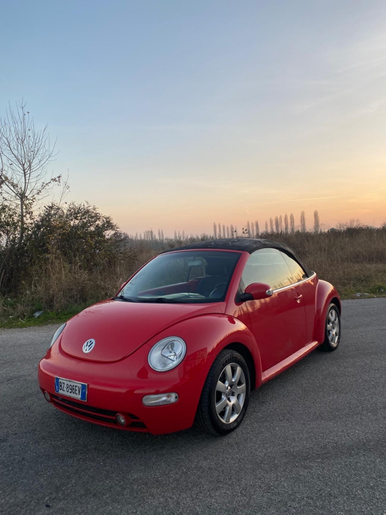 Volkswagen New Beetle 1.6 Cabrio