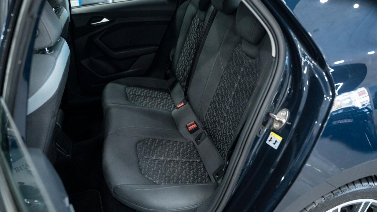Audi A1 SPB 30 1.0 TFSI S TRONIC SPORT XENO NAVI FULL OPTIONAL
