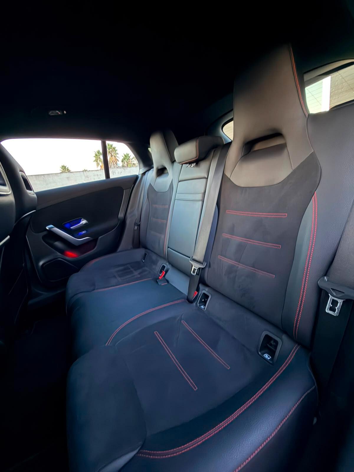 Mercedes-benz CLA 200d Automatic SB Premium AMG Led Ambient