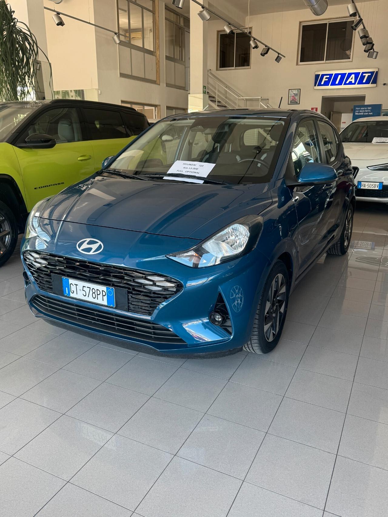 HYUNDAI i10 - FULL OPRIONAL 1.0 MPI Connectline