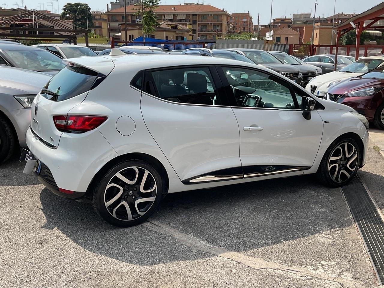 Clio 1.0 GPL /neopatentati/unipro/rate/garanzia
