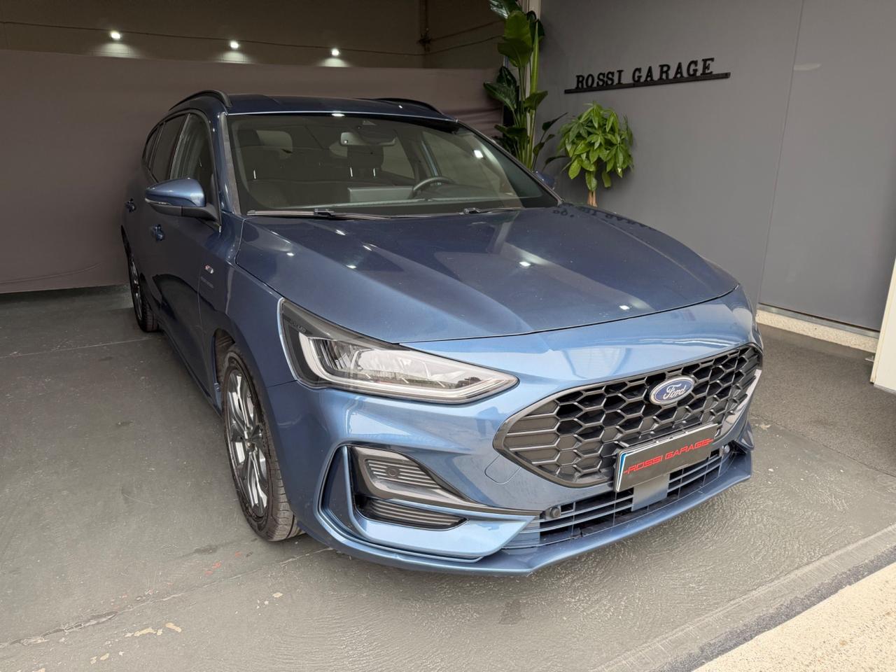Ford Focus 1.0 EcoBoost Hybrid 125 CV SW ST-Line