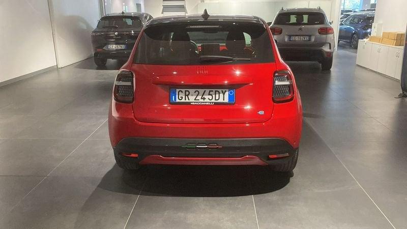 FIAT 600e 600e Red