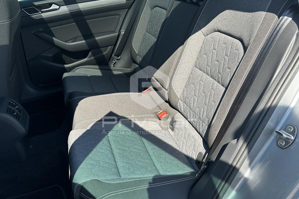 VOLKSWAGEN Passat Variant 2.0 TDI SCR EVO Business