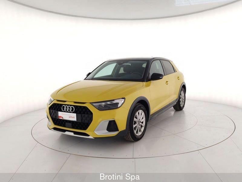 Audi A1 A1 citycarver 30 TFSI Admired