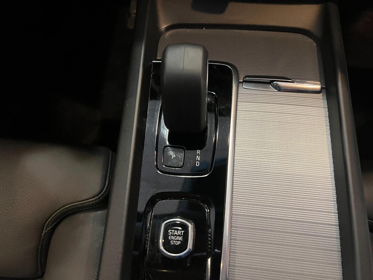 Volvo XC 60 T6 Plug-in hybrid AWD /DA RIPRISTINARE