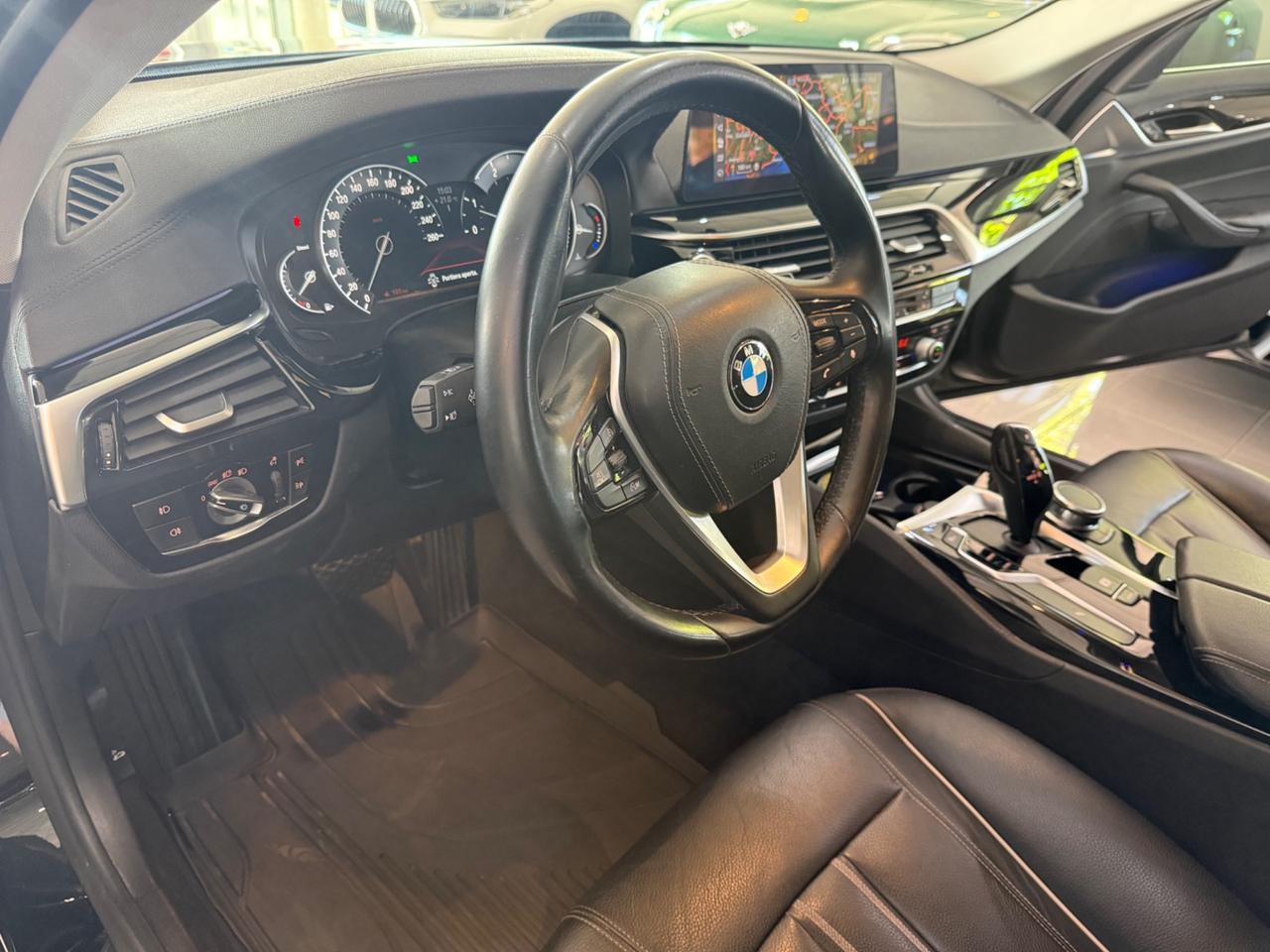 Bmw 520 Touring 520d Luxury auto