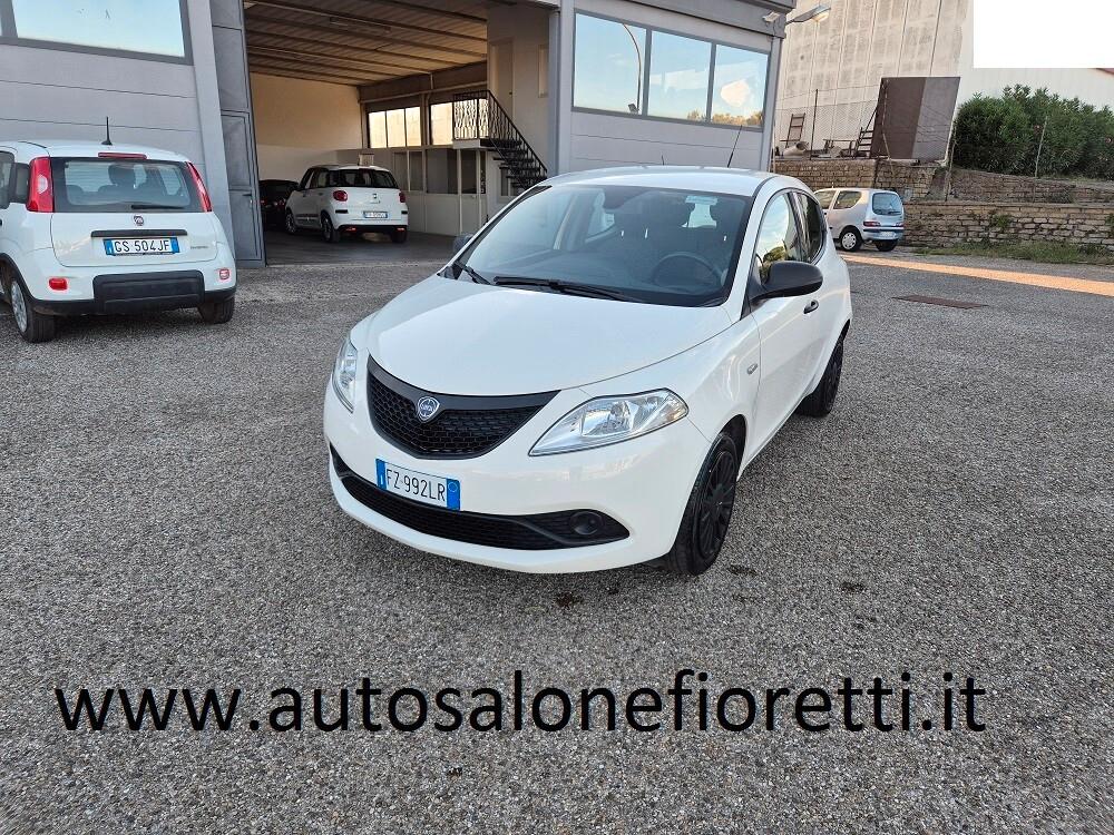 Lancia Ypsilon 1.2 69 CV 5 porte GPL Ecochic