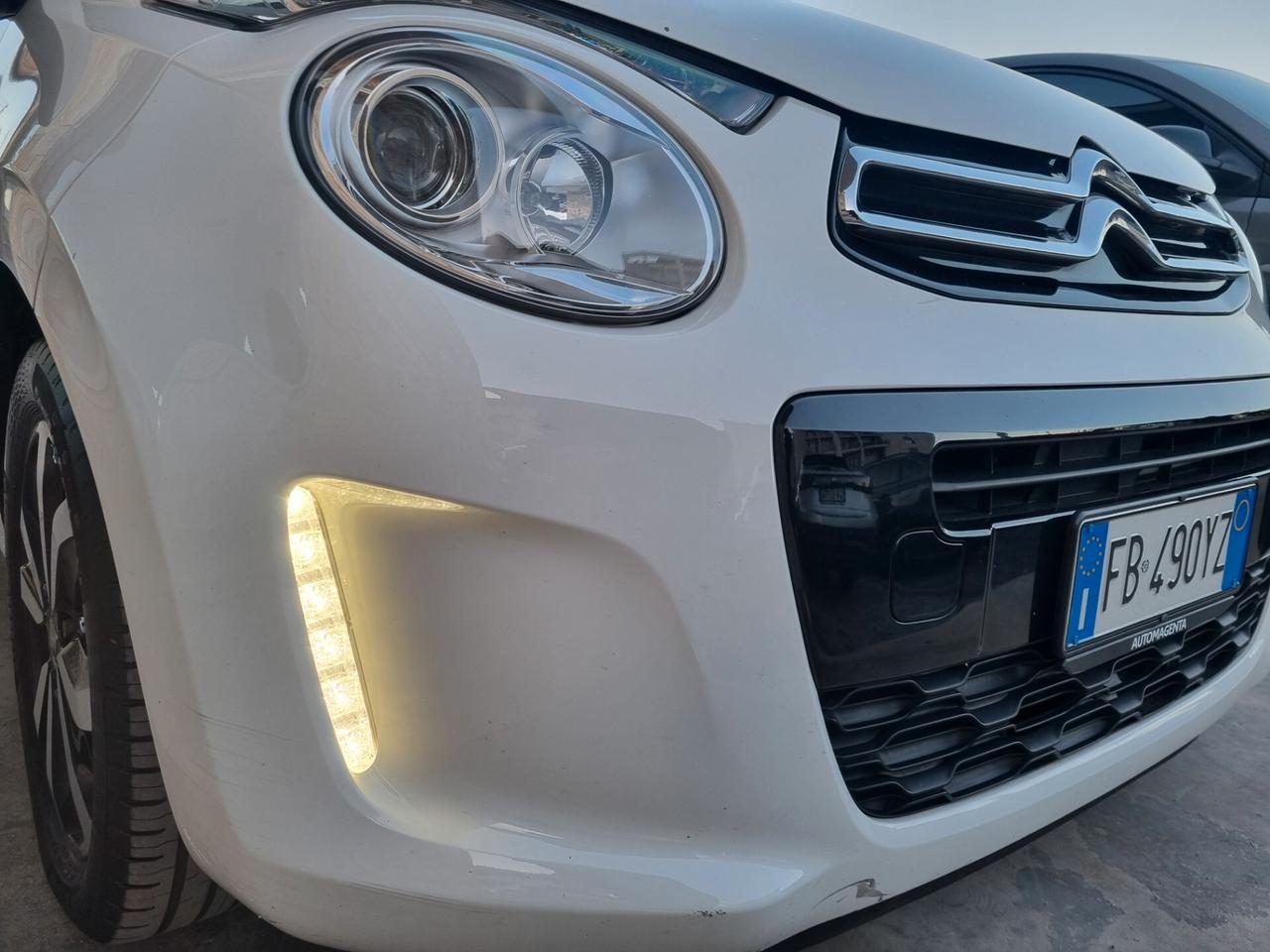 Citroen C1 VTi 68 ETG 5 porte Shine