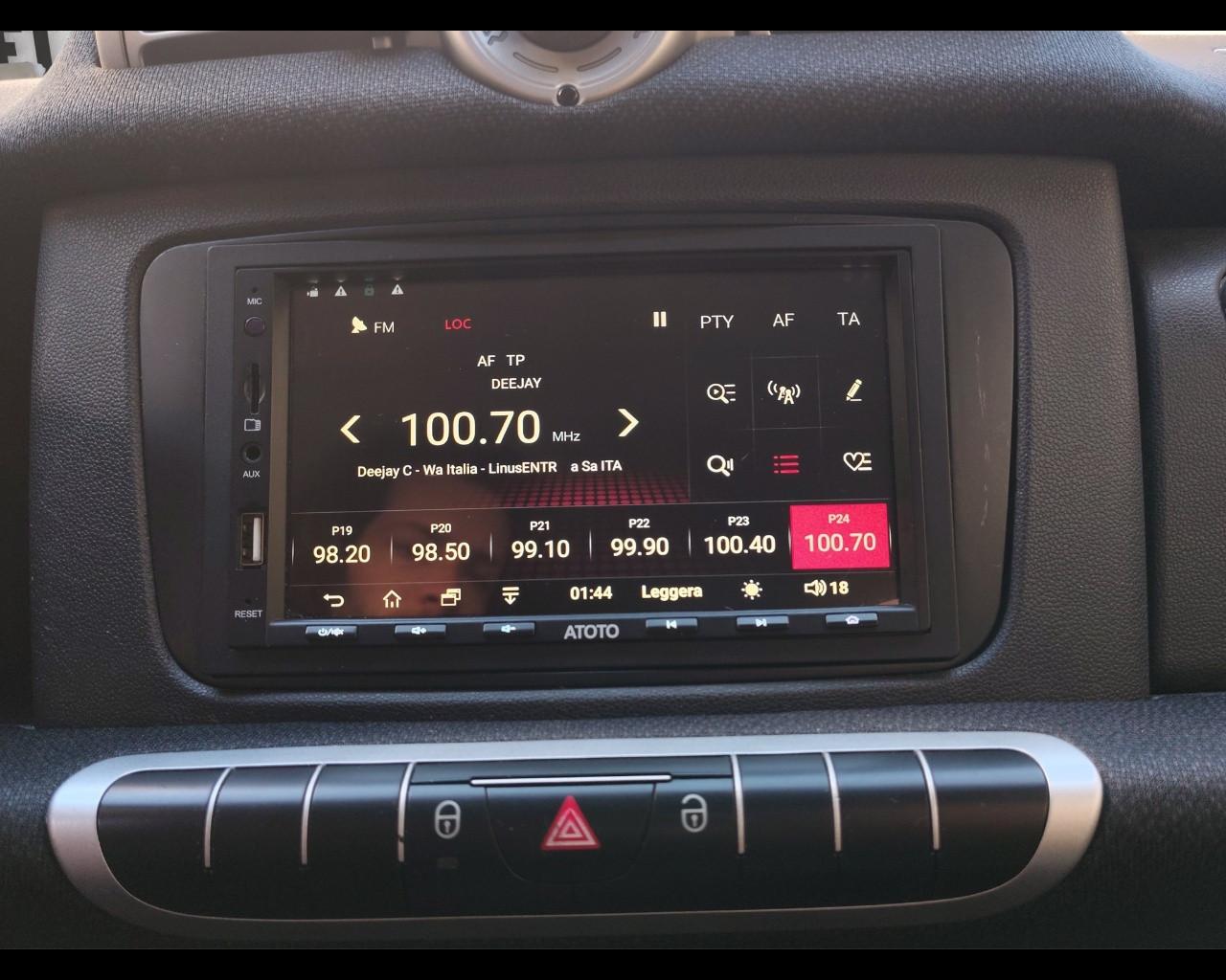 SMART fortwo 2ª serie - fortwo 1000 52 kW MHD cabrio pure