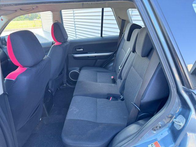 SUZUKI Grand Vitara 1.9 DDiS 5 porte 4X4 TRAZIONE INTEGRALE GANCIO TRA