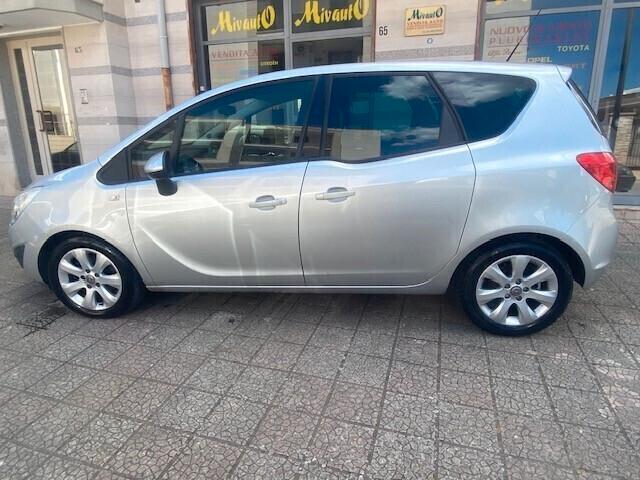 Opel Meriva 1.3 CDTI 95CV ecoFLEX Cosmo