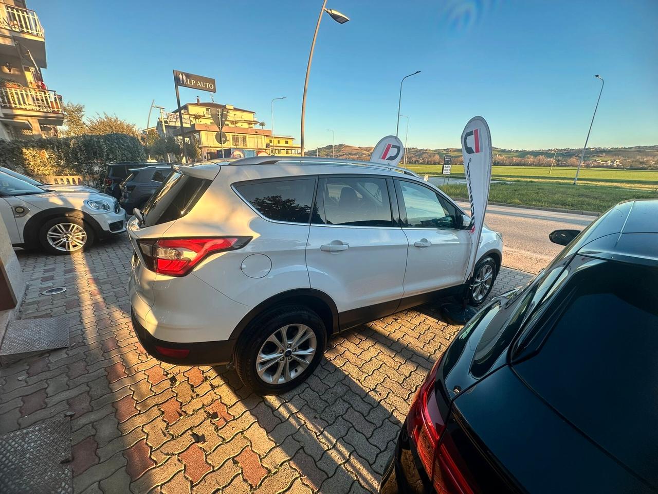 Ford Kuga 1.5 TDCI 120 CV S&S 2WD Business
