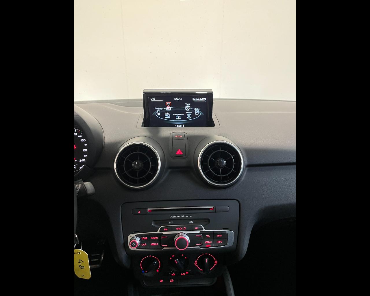AUDI A1 SPORTBACK 1.4 TDI S-TRONIC METAL PLUS