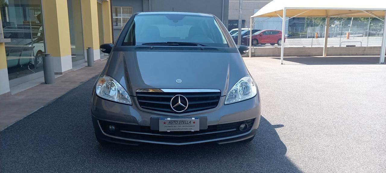 Mercedes-Benz Classe A 160 Benzina cc. 1.5 CV. 95 Cambio Manuale 5 Porte 5 Posti SOLO 89.575 KM. Utilizzabile anche per i Neopatentati.