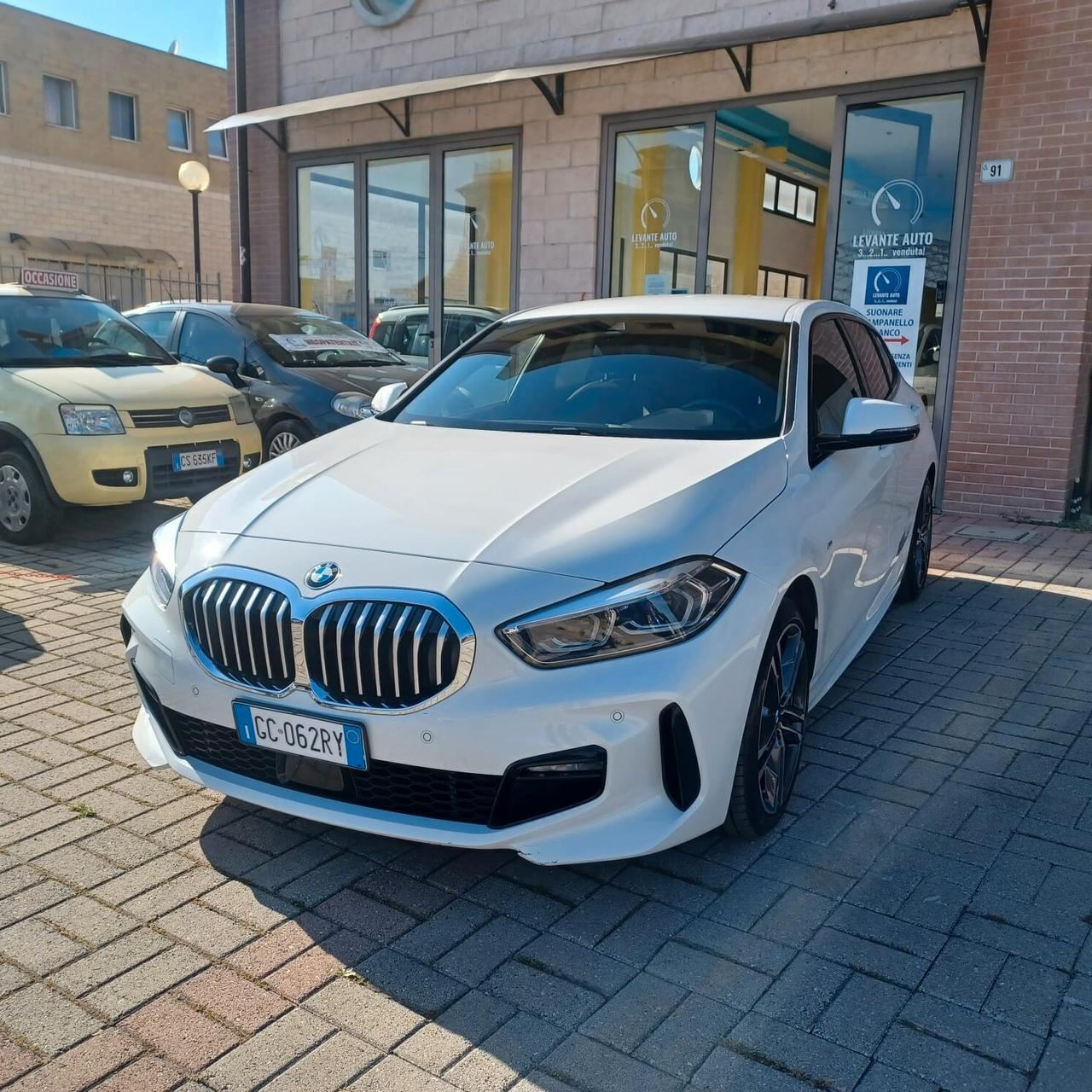 76558KM BMW SERIE 1 1.5 MSPORT AUTOM PERFETTO