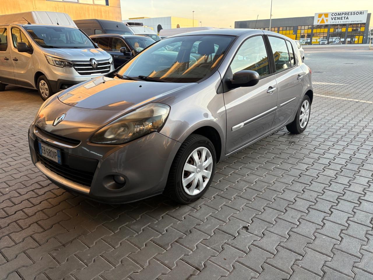 Renault Clio 1.2 16V 5 porte GPL Dynamique