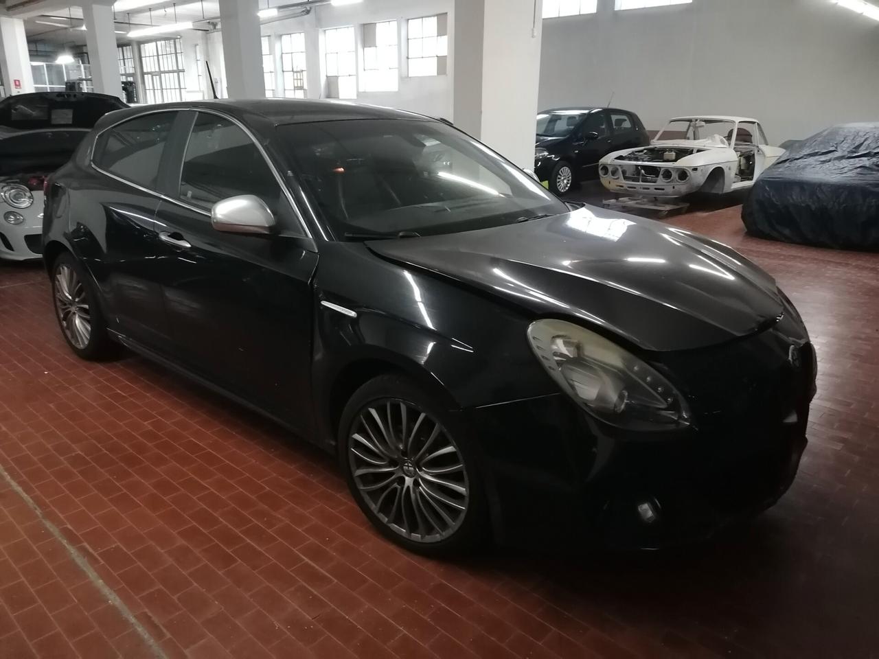 Alfa Romeo Giulietta 1.6 JTDm-2 105 CV Distinctive