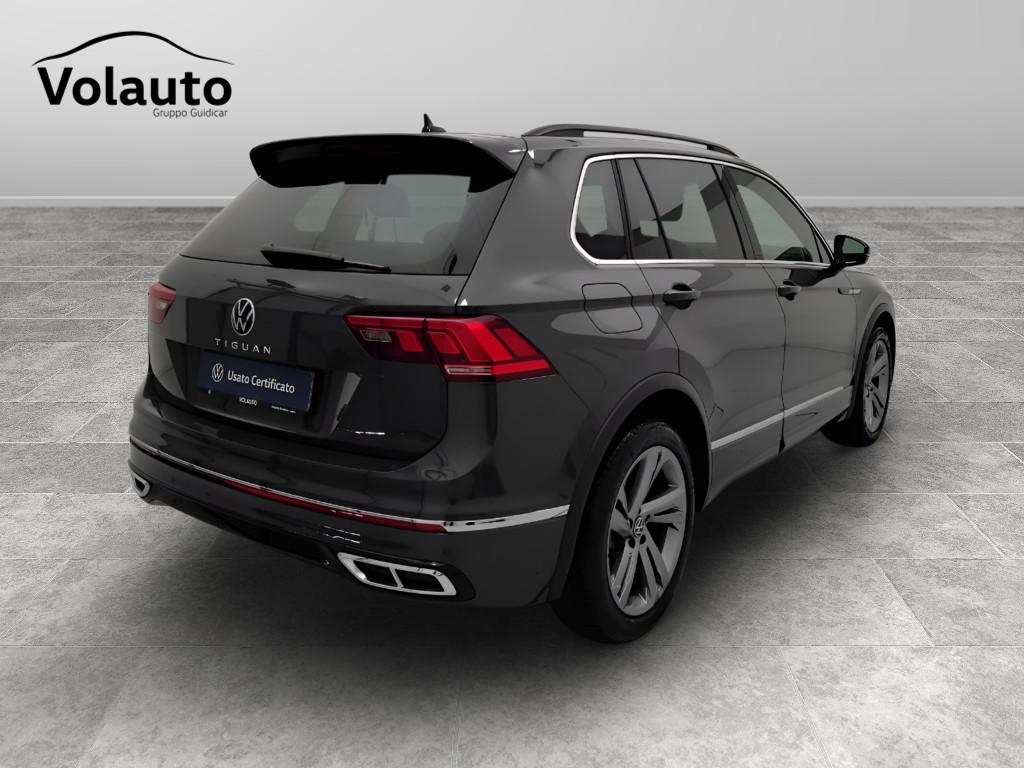 VOLKSWAGEN Tiguan II 2021 - Tiguan 1.5 tsi R-Line 150cv dsg