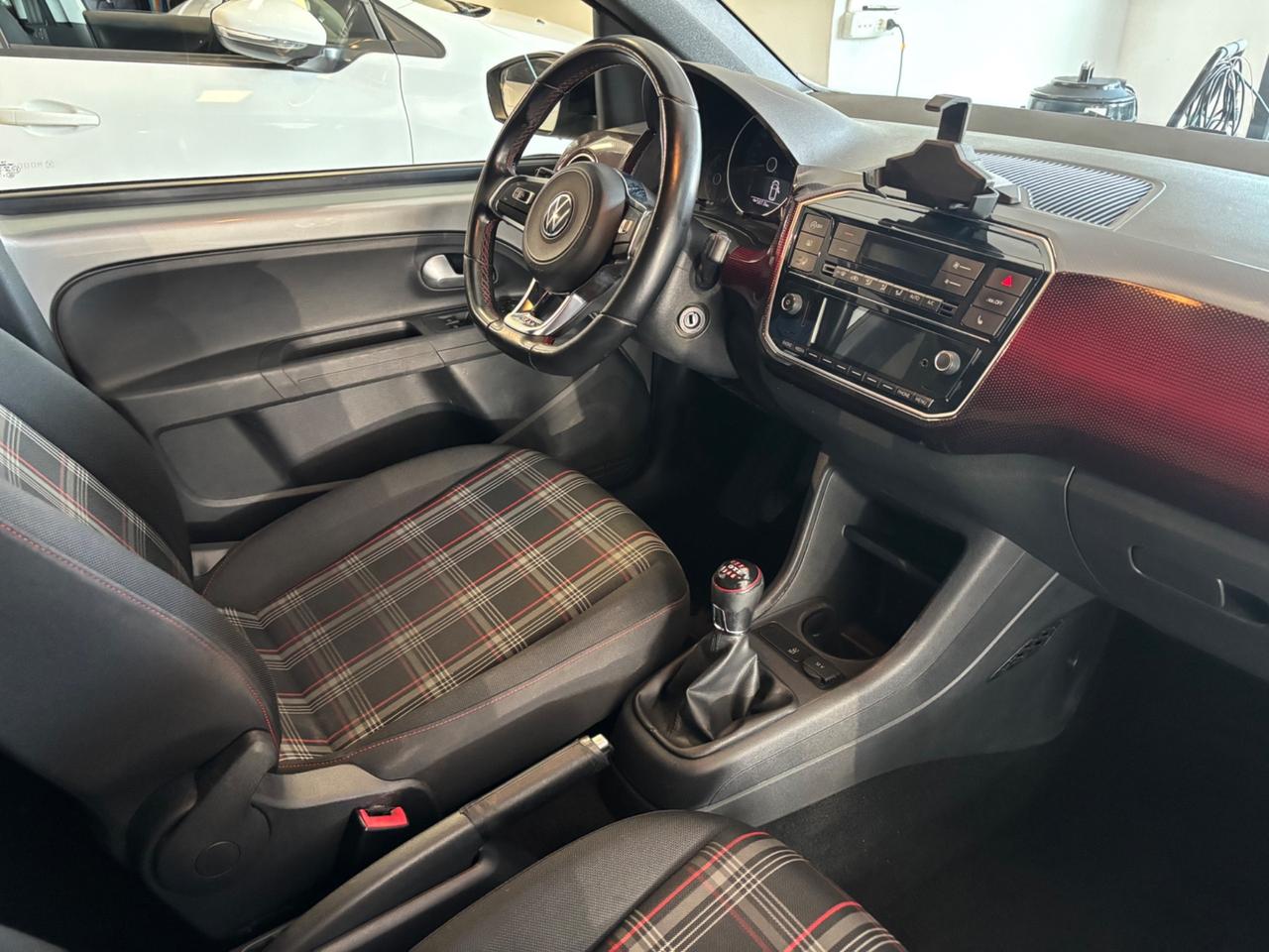 Volkswagen up! 1.0 TSI 5p. GTI BlueMotion Technology