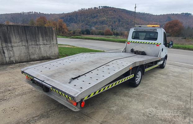 Carroattrezzi Iveco Daily 35S11 *PERMUTE