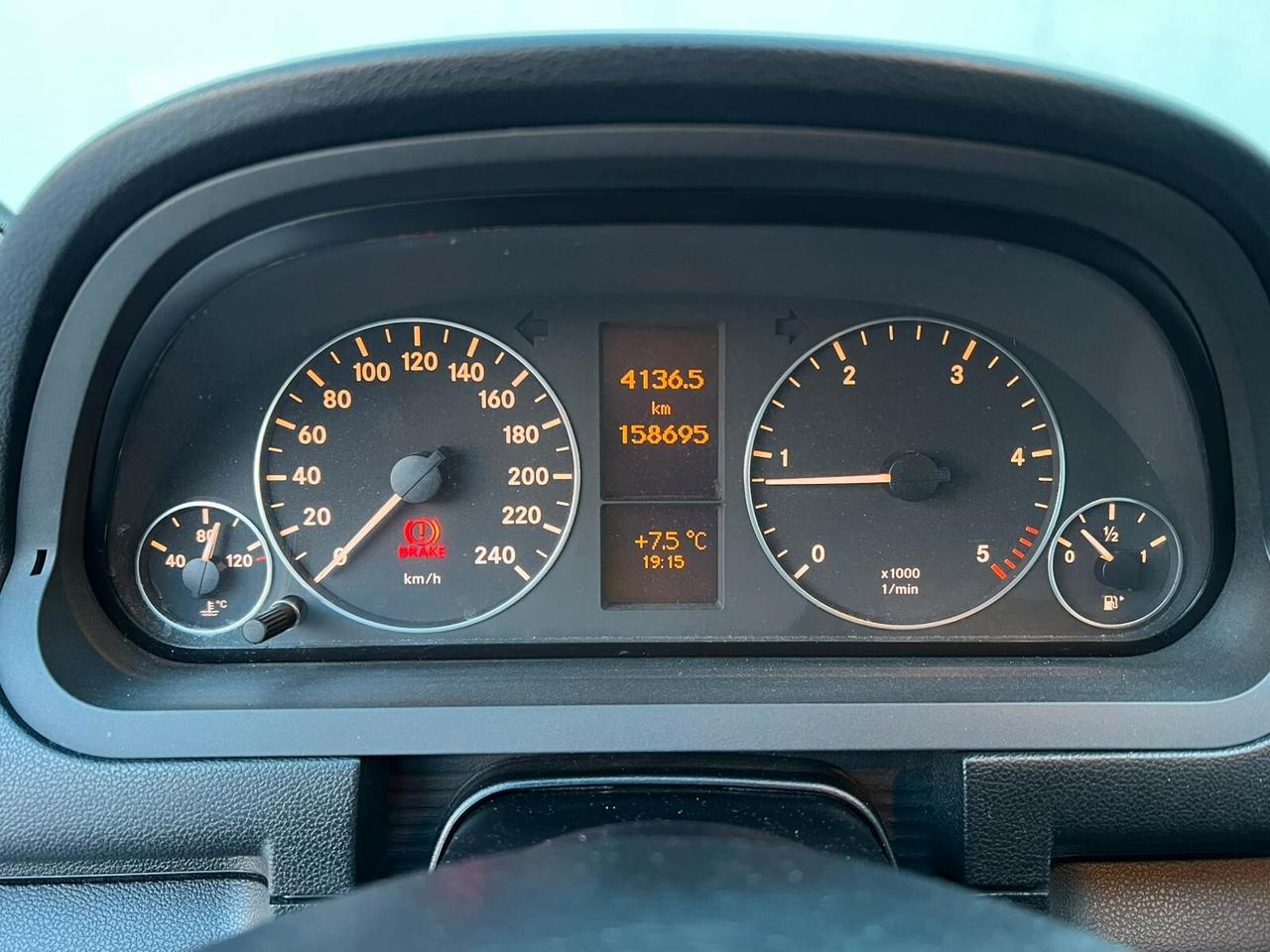 MERCEDES-BENZ CLASSE A 180 2.0 CDI 110CV 2012!!! PREMIUM !!!