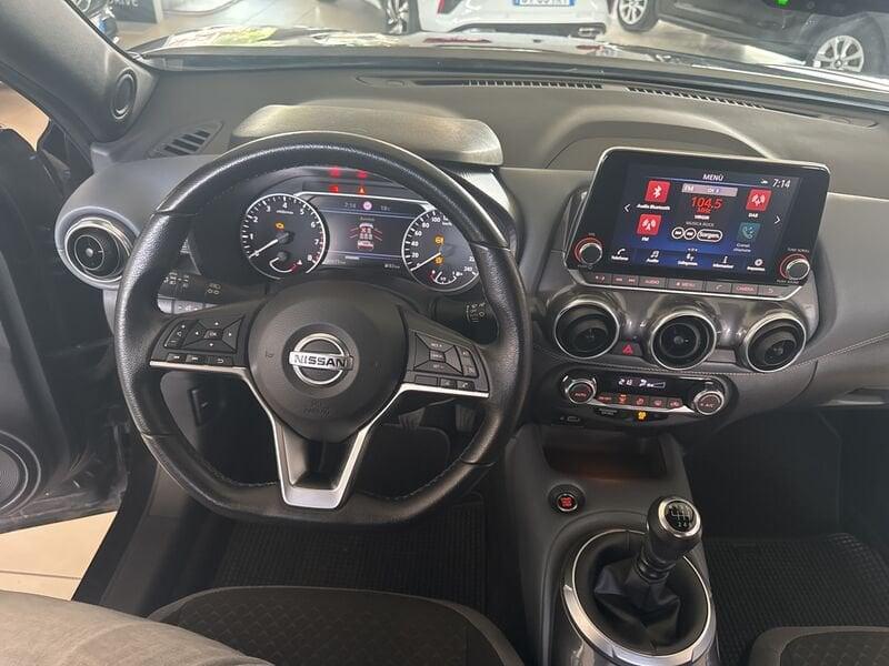 Nissan Juke 1.0 DIG-T 114 CV N-Connecta