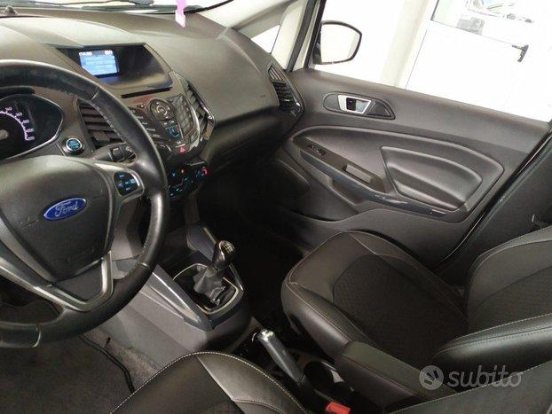 FORD EcoSport 1.5 TDCi 95 CV Titanium