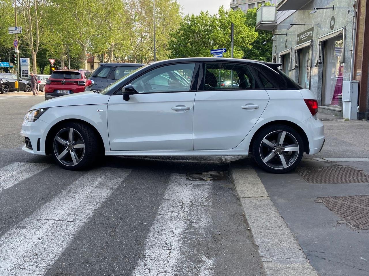 Audi A1 S Line Edition 1.6 TDI #10493