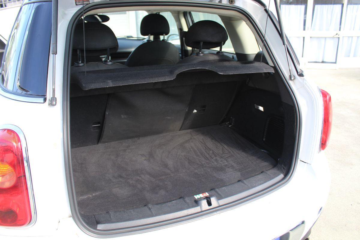 MINI - Countryman - One D