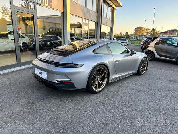 PORSCHE 911 GT3 Touring