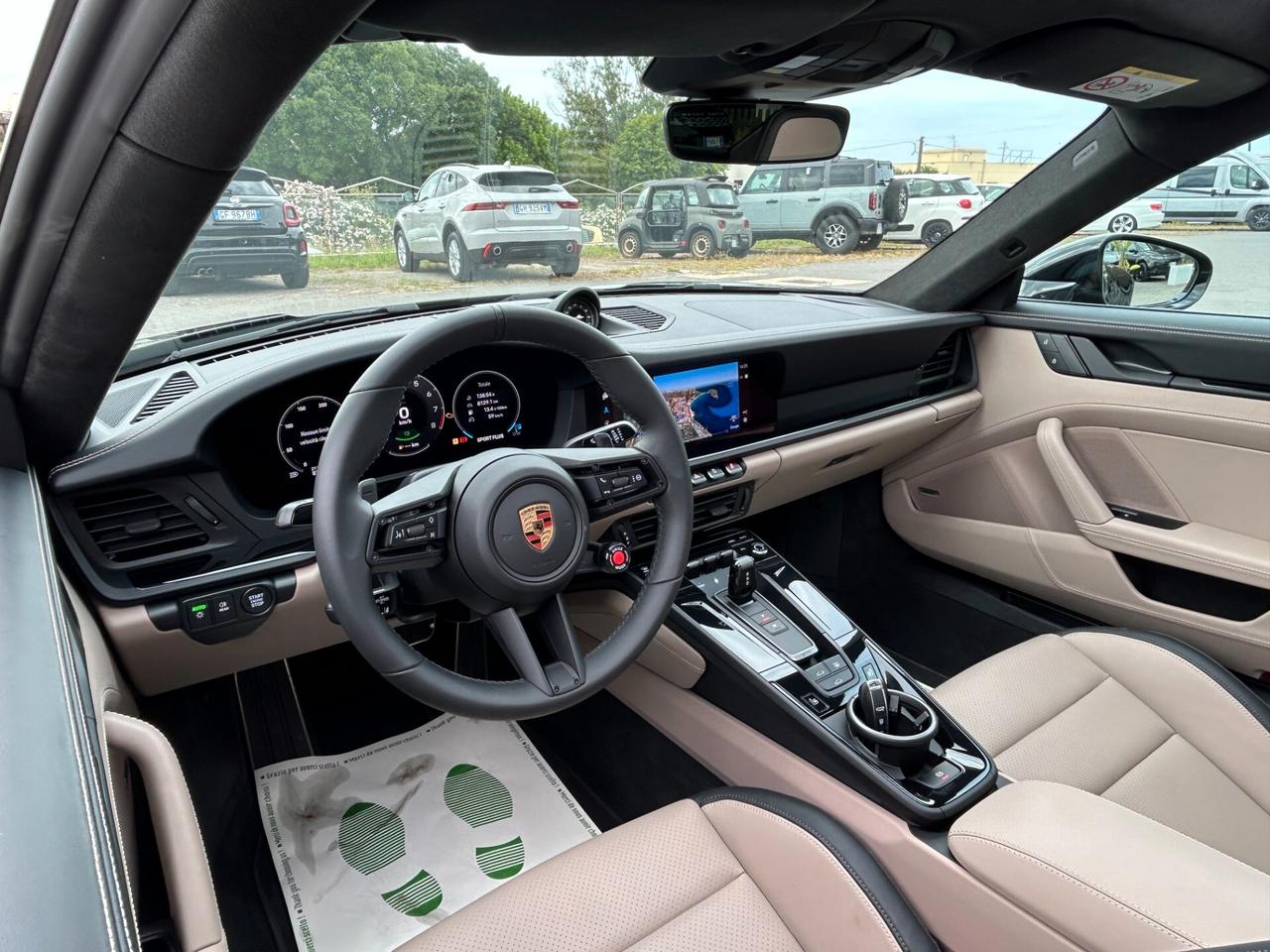 Porsche 992.2 911 Coupe 3.6 Carrera GTS 541 CV auto KM 0