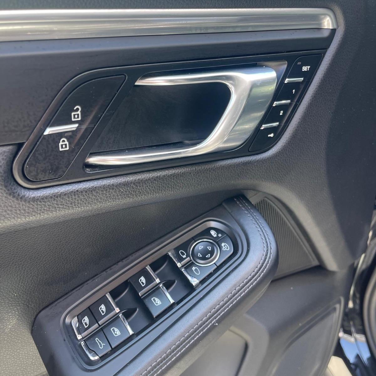 PORSCHE - Macan - 2.0